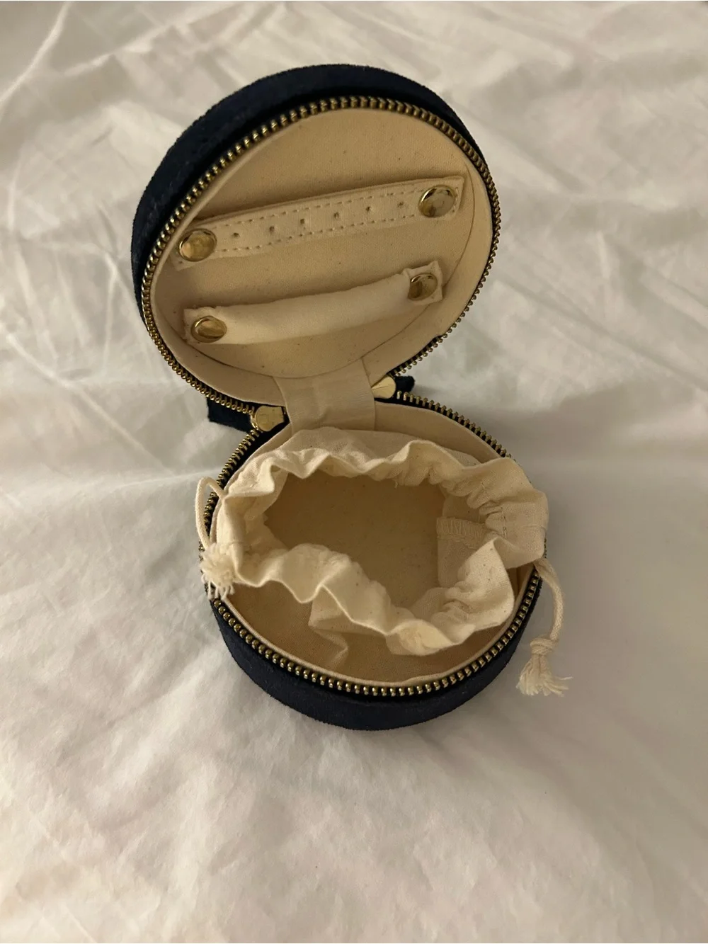 Sezane Navy Velvet Round Jewelry Pouch